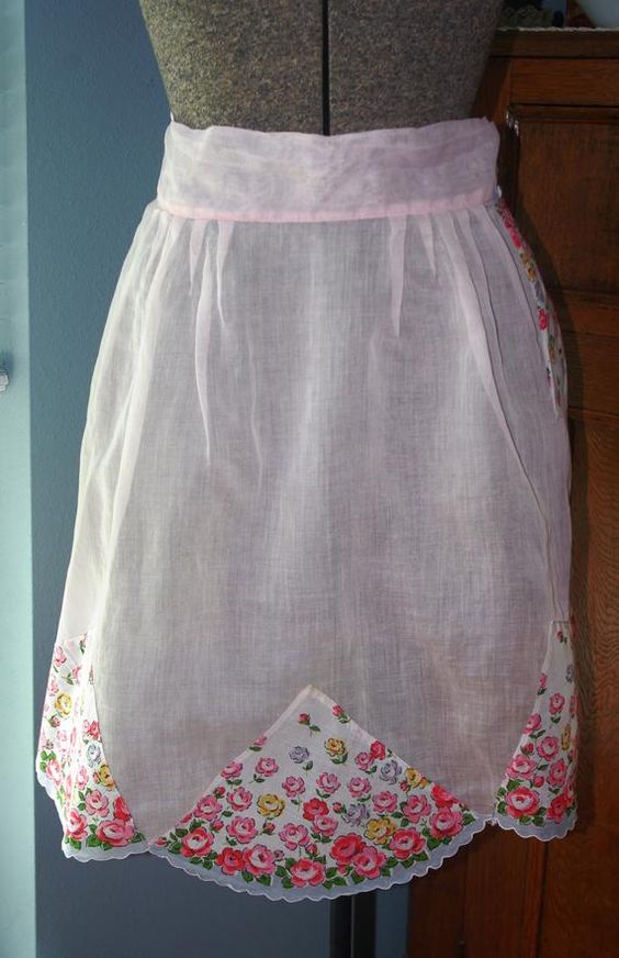 What is Organdy Fabric Properties, How its Made and Where Sewport
